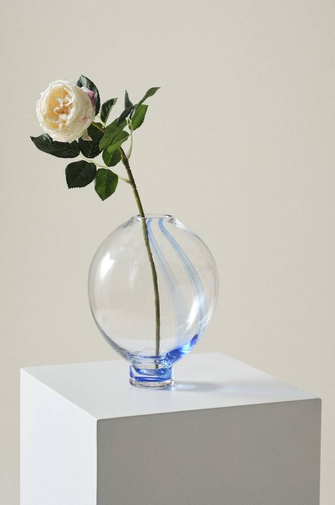 LINES glassvase
