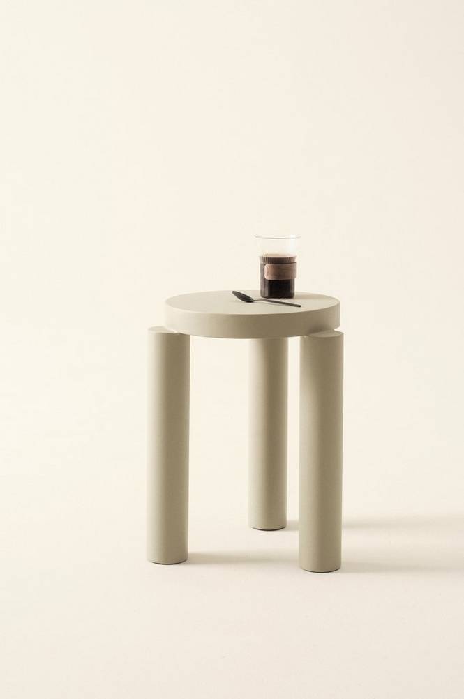 SALA sidobord Beige