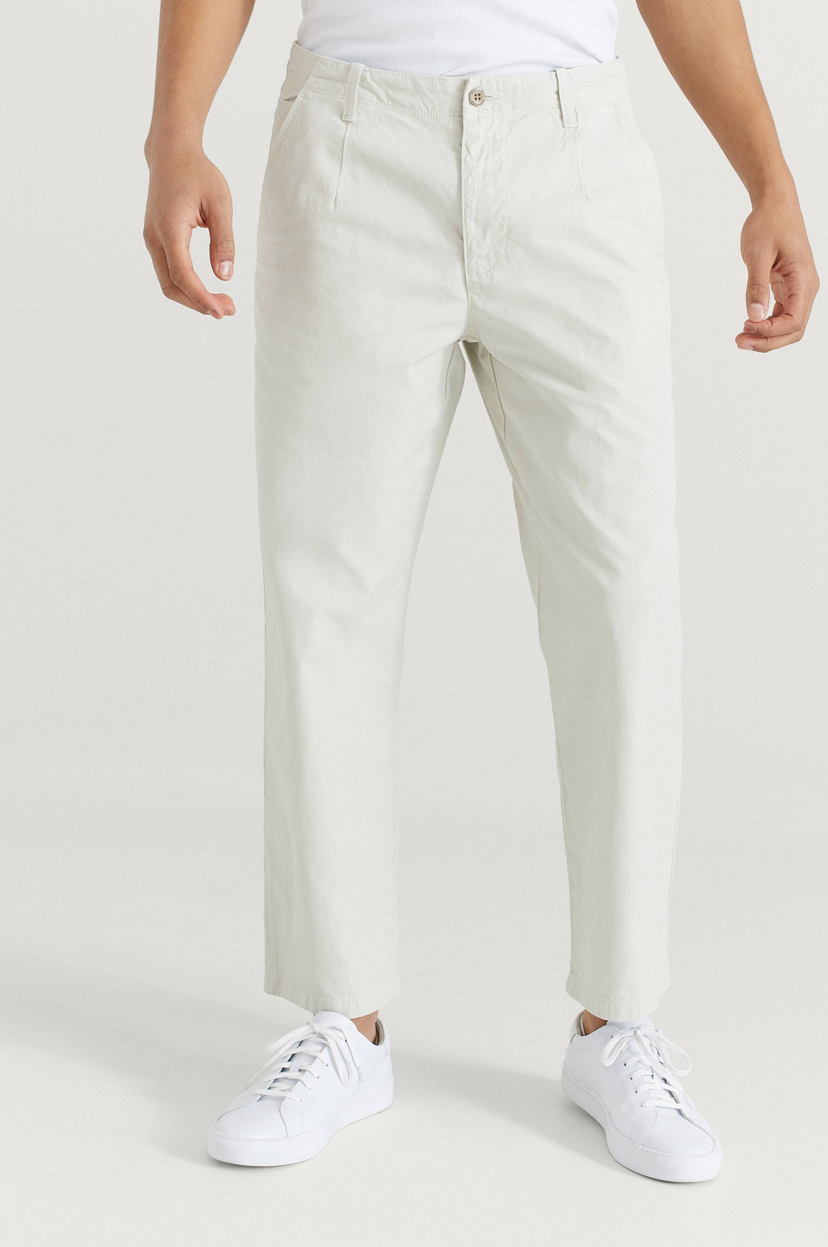 gant hugger chinos